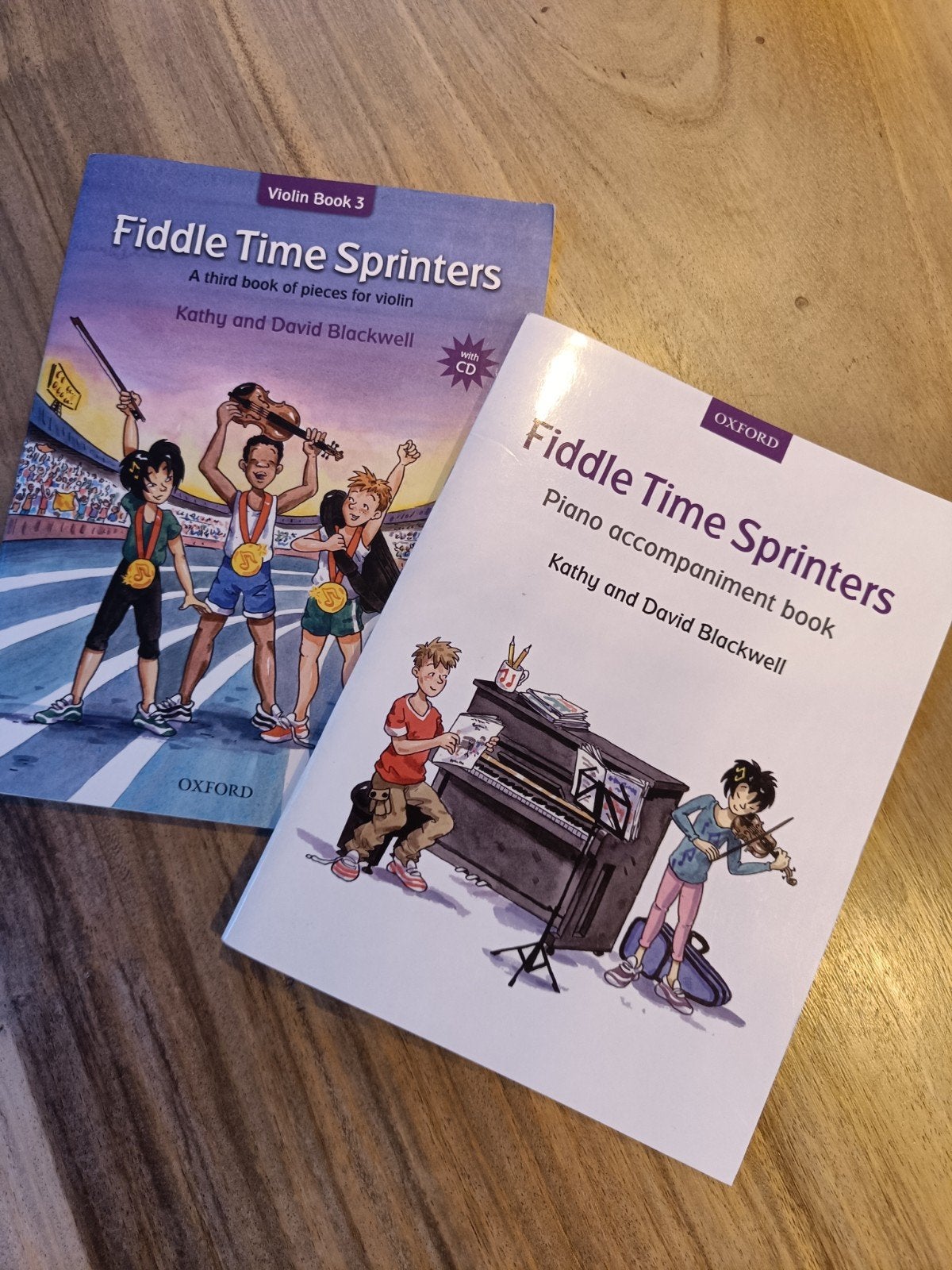 Fiddle Time Sprinters Viool Boek 3 & Piano Begeleiding Boek, Muziek en Instrumenten, Bladmuziek, Klassiek, Les of Cursus, Ophalen of Verzenden