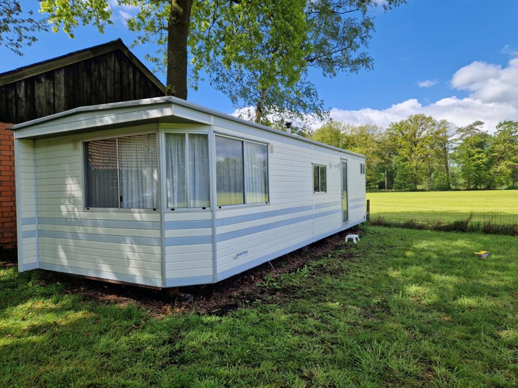 Albatros 900 stacaravan - 900x320 cm - incl. inventaris, Caravans en Kamperen, Stacaravans