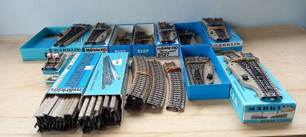 Märklin H0 M-rails en toebehoren, Hobby en Vrije tijd, Wisselstroom, Rails, Ophalen of Verzenden, Zo goed als nieuw