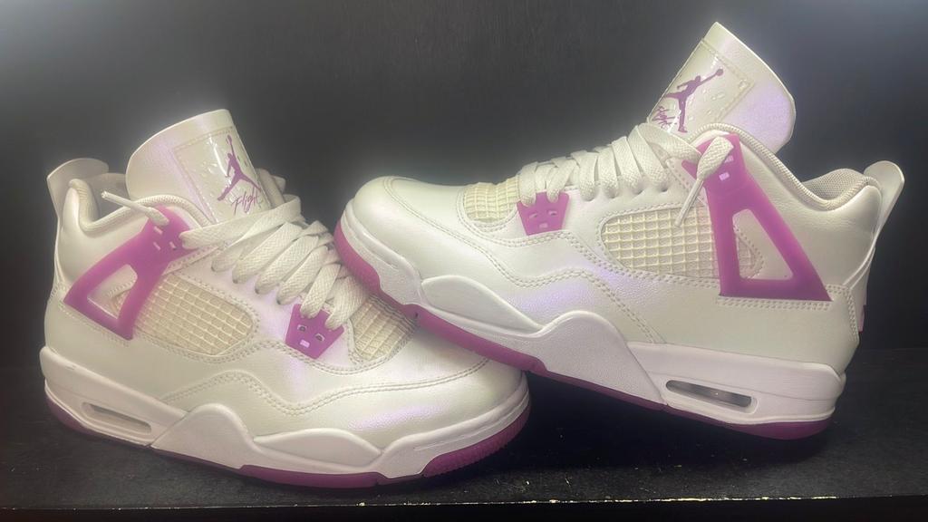 Nike jordan 4 parelmoer, Kleding | Dames, Schoenen, Ophalen of Verzenden, Zo goed als nieuw, Overige kleuren, Sneakers of Gympen