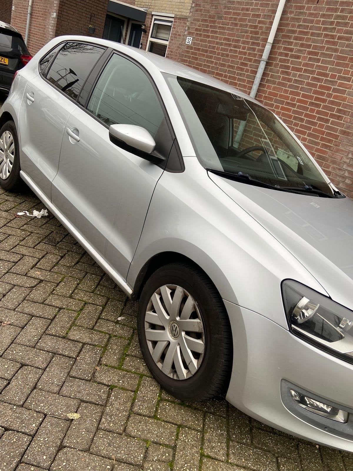 Volkswagen Polo 1.6 TDI 66KW DSG 2010 Grijs, 23 km/l, Diesel, Particulier, 111 €/maand