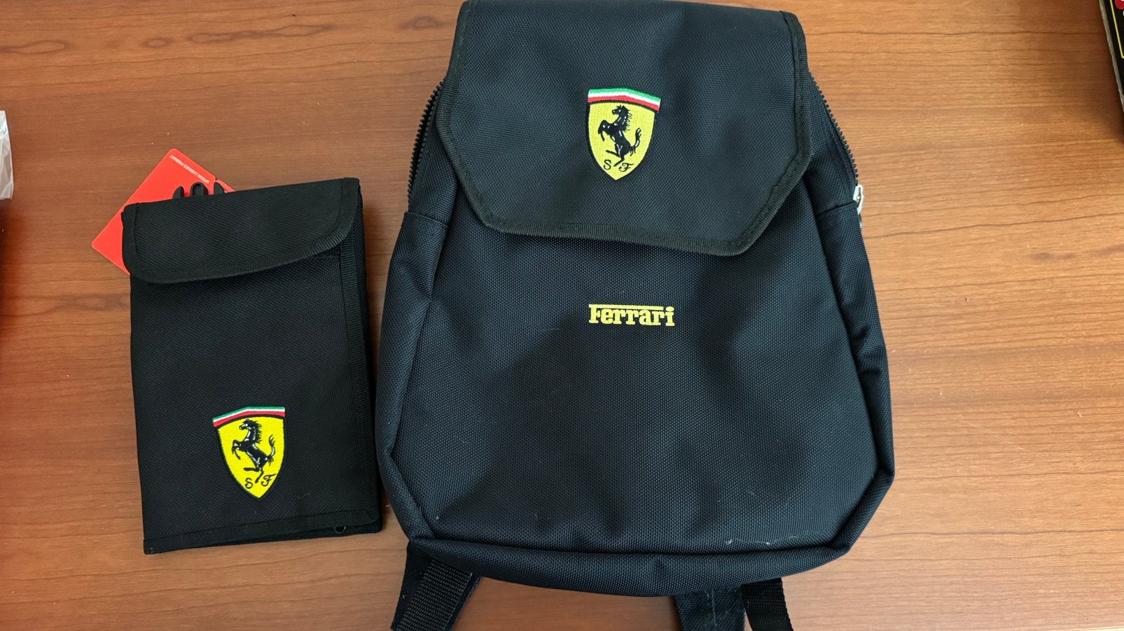 Ferarri rugzak en tasje portemonnee, Ophalen of Verzenden, Nieuw