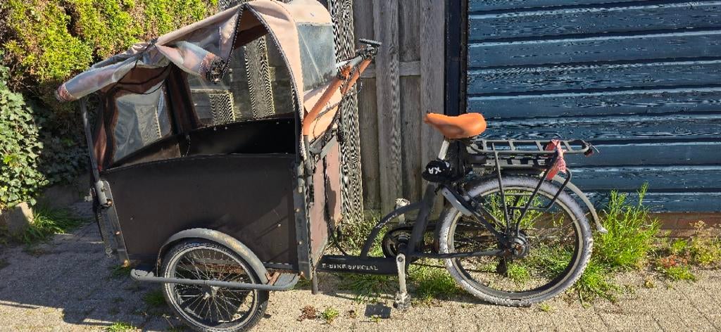 Vogue Troy bakfiets elektrisch (defect) zonder accu, Gebruikt, Huif, 2 kinderen, Ophalen