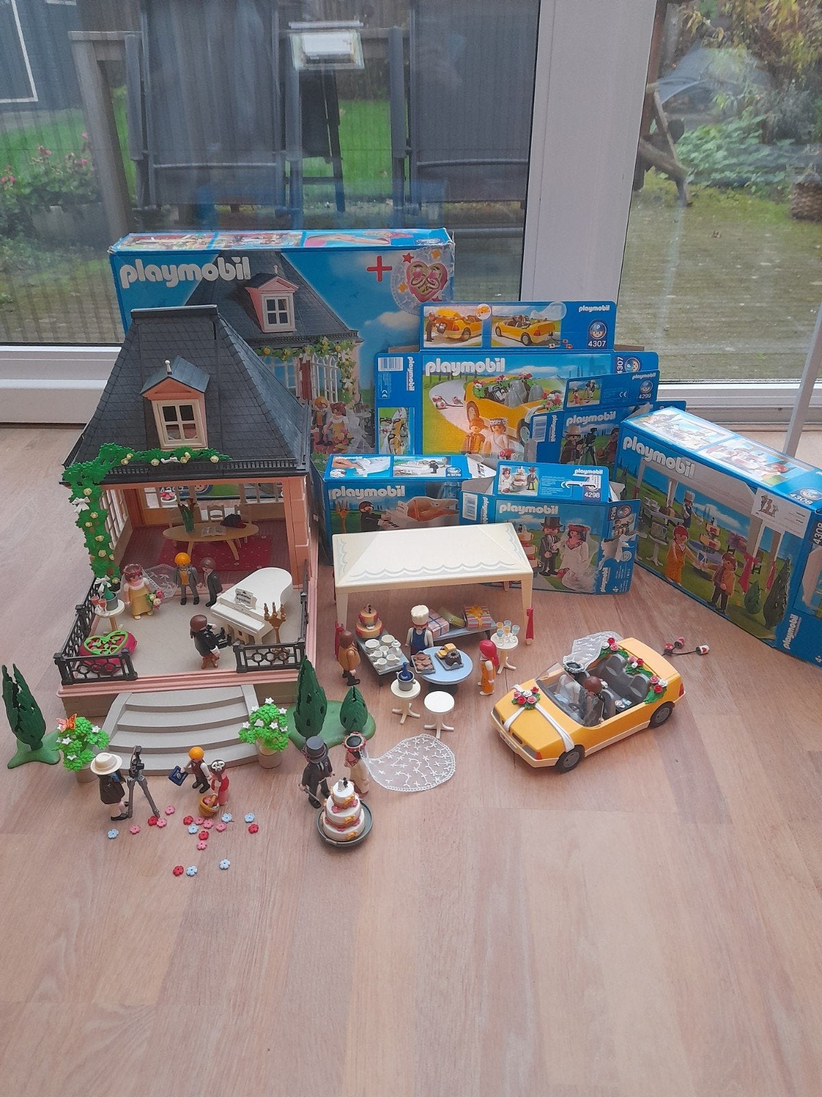 Playmobil Huwelijk Set: Paviljoen, Bruidspaar, Wagen en meer, Ophalen of Verzenden, Zo goed als nieuw, Complete set