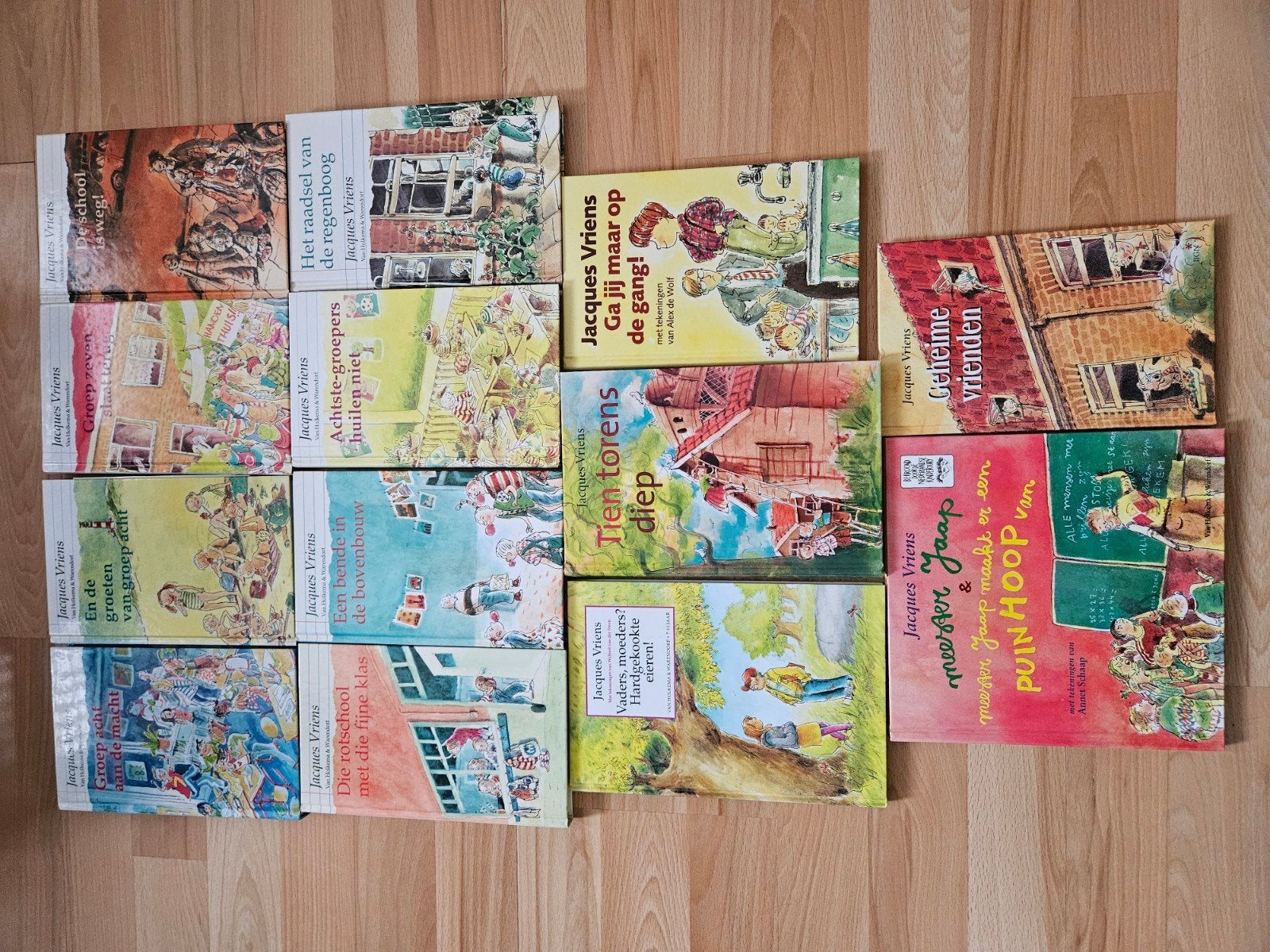 Grote collectie Jacques Vriens boeken - 13 stuks in één koop, Ophalen, Gelezen, Jacques Vriens, Fictie algemeen