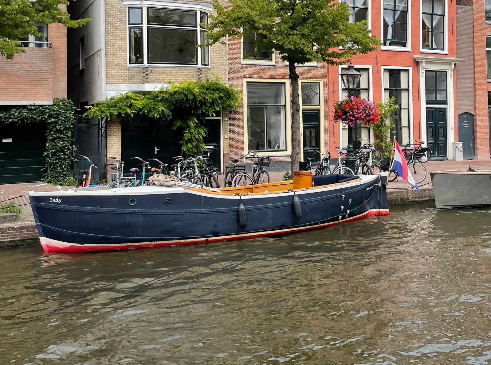 Aluminium redding sloep met kar en winterzeil, Gebruikt, Binnenboordmotor, 1.80 meter, Diesel