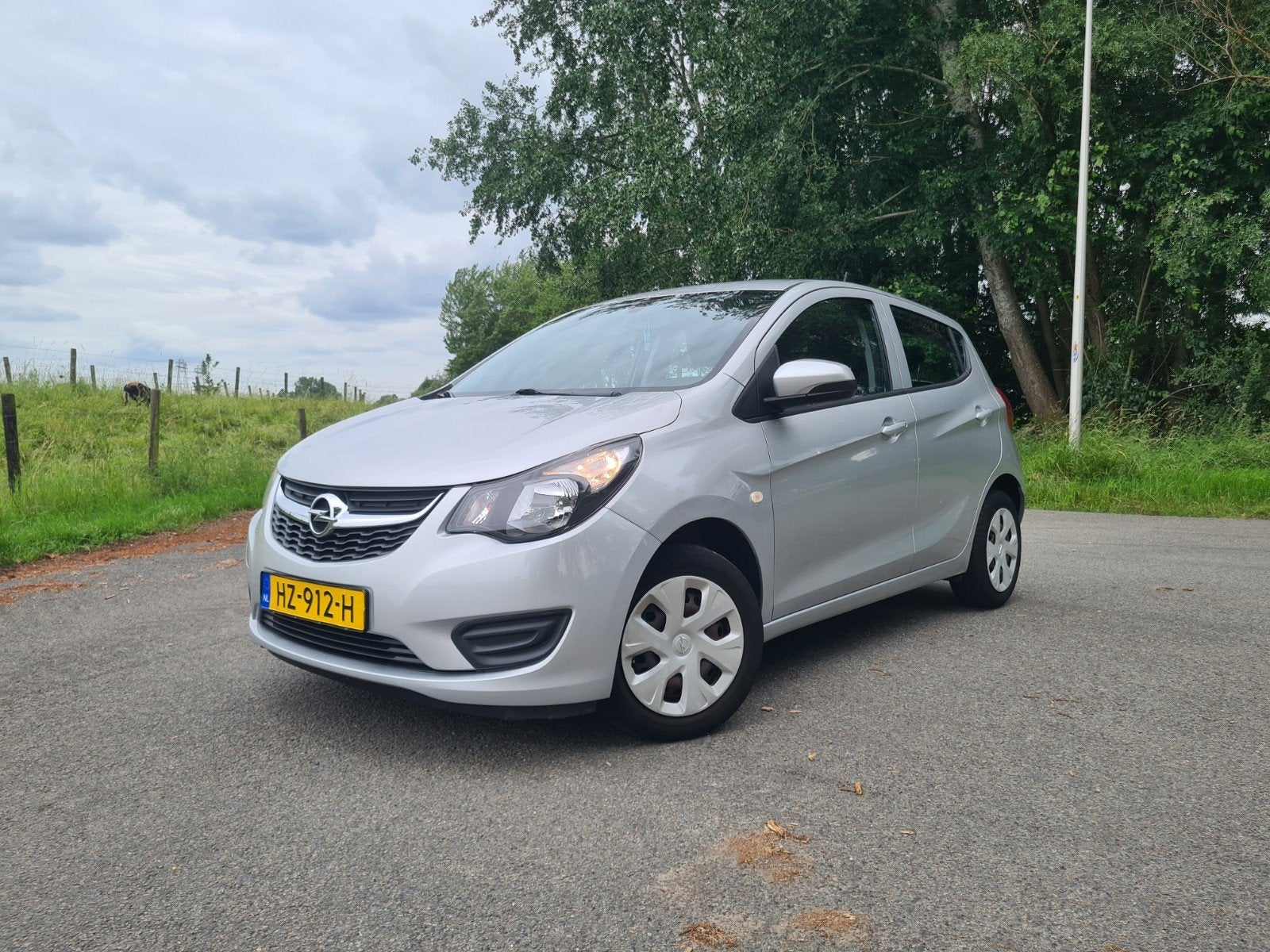 Opel Karl 1.0 Ecoflex 55KW 2016 Grijs Airco 5-Deurs, Voorwielaandrijving, Stof, 74 pk, Zwart