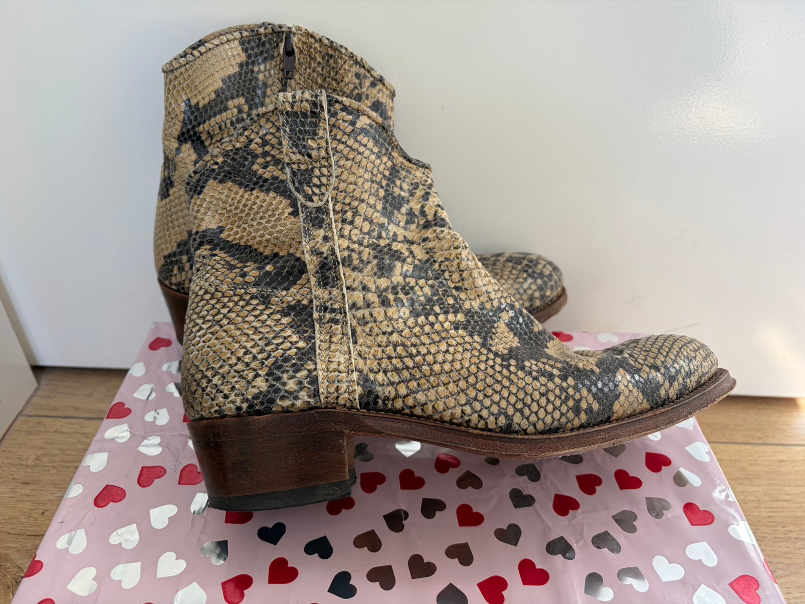 BootsandWoods enkellaarsjes 41?Boots&Woods, Zwart, Lage of Enkellaarzen, Ophalen of Verzenden, Gedragen