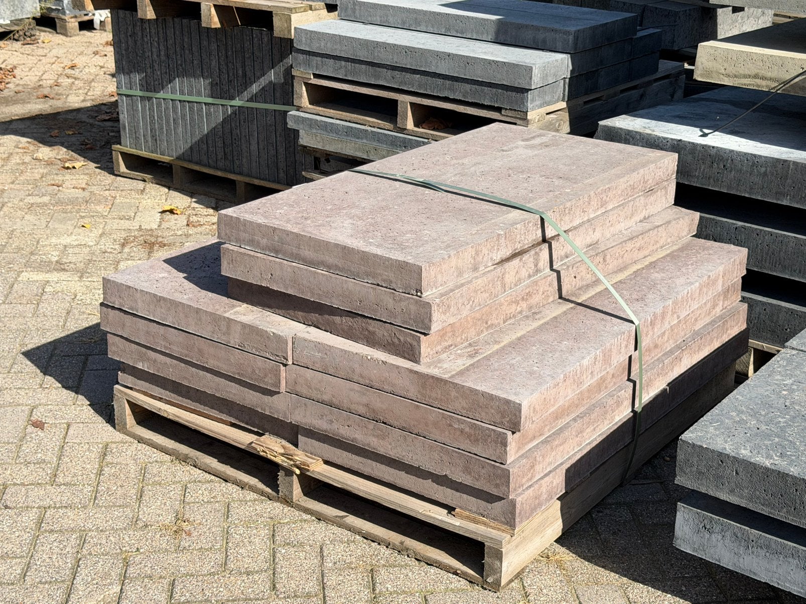 11 stuks Oud Hollandse tegels 120x60x7 cm Taupe RESTPARTIJ, Tuin en Terras, Ophalen, Nieuw, Beton, Terrastegels