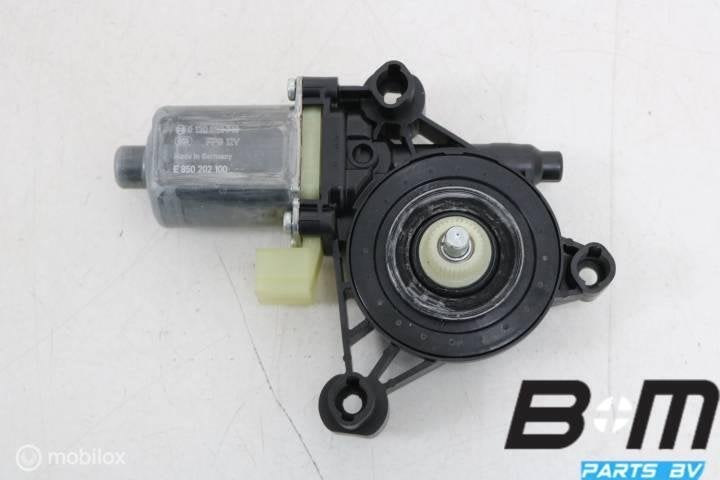 Raammotor linksvoor Audi Q2 81A 5Q0959802B, Gebruikt