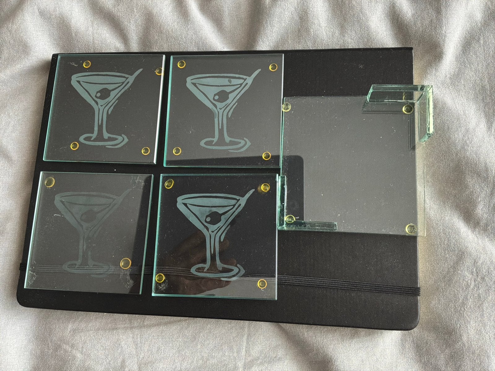 Set van 4 glazen onderzetters met cocktail design, Ophalen of Verzenden, Gebruikt, Glas