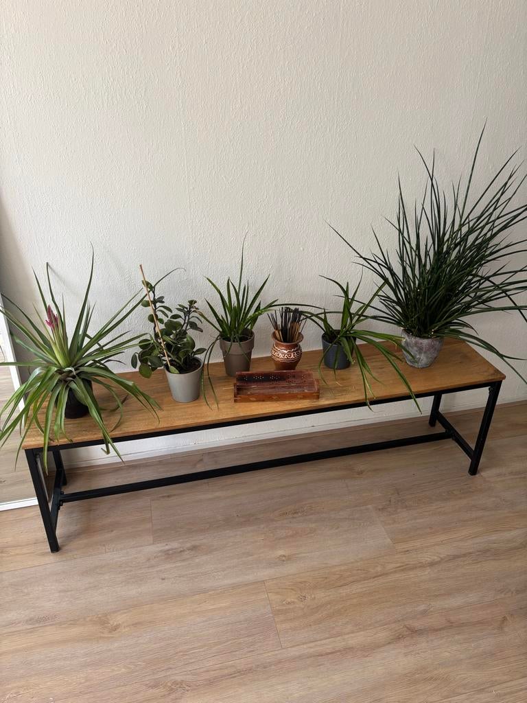 MADE bankje - hout met metalen frame, Ophalen, Twee, Bruin, Zo goed als nieuw