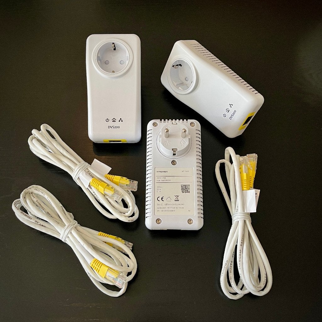 KPN DVS-200 wifi versterkers / powerline adapters, Ophalen of Verzenden, Zo goed als nieuw, KPN Super WiFi versterker
