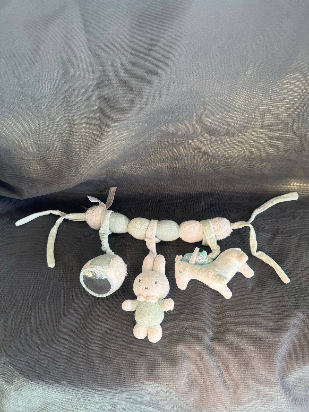 Nijntje babygym/speelboog met spiegeltje en rammelaar, Kinderen en Baby's, Ophalen of Verzenden, Zo goed als nieuw, Babygym