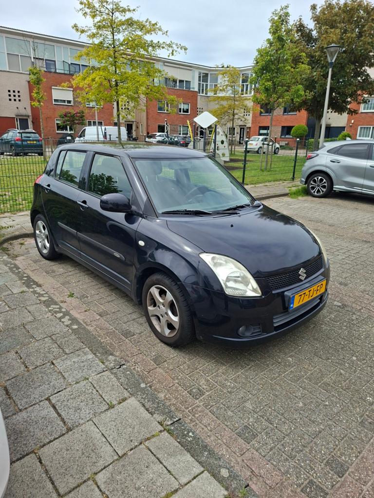 Suzuki Swift 1.3 5DRS 2006 Zwart, Auto's, Suzuki, Particulier, Swift, Benzine, C, Hatchback, Handgeschakeld, Origineel Nederlands