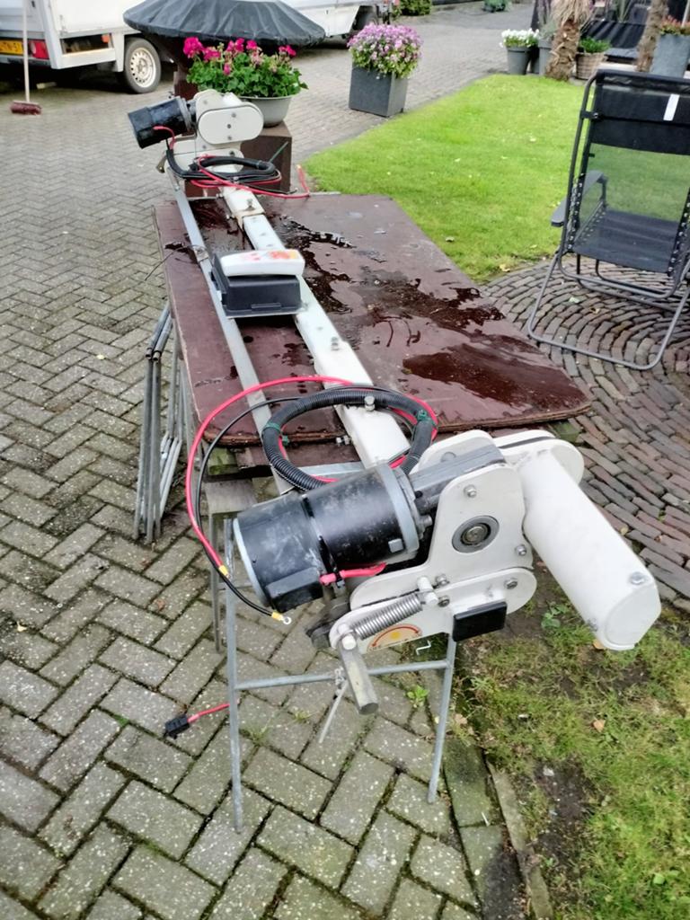 Powrmover caravan mover!, Ophalen