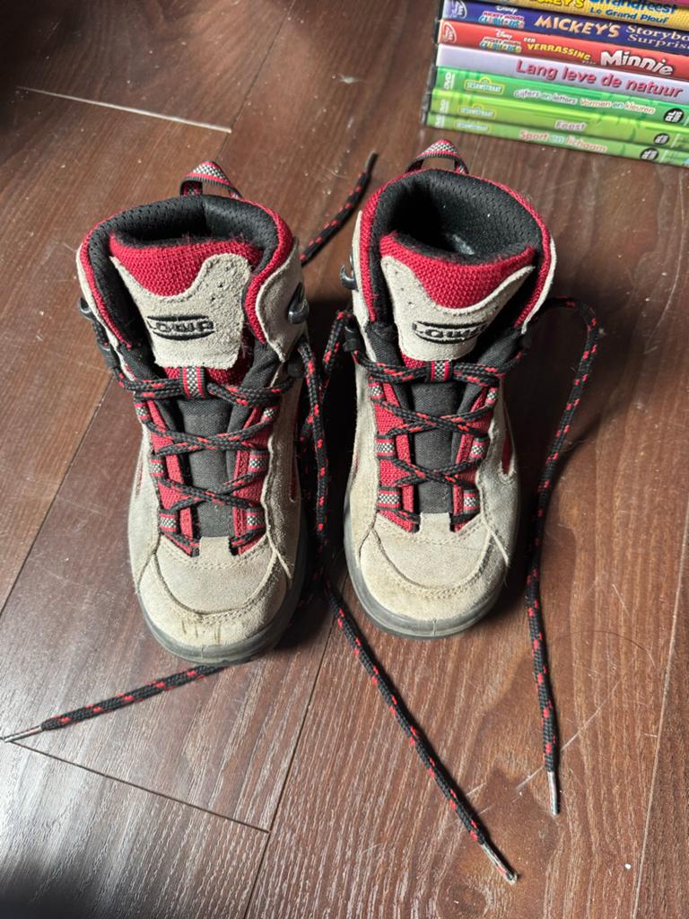 Lowa Kody GTX Mid Junior wandelschoenen - Maat 28, Sport en Fitness, Bergsport en Wandelen, Zo goed als nieuw, Schoenen, Ophalen of Verzenden