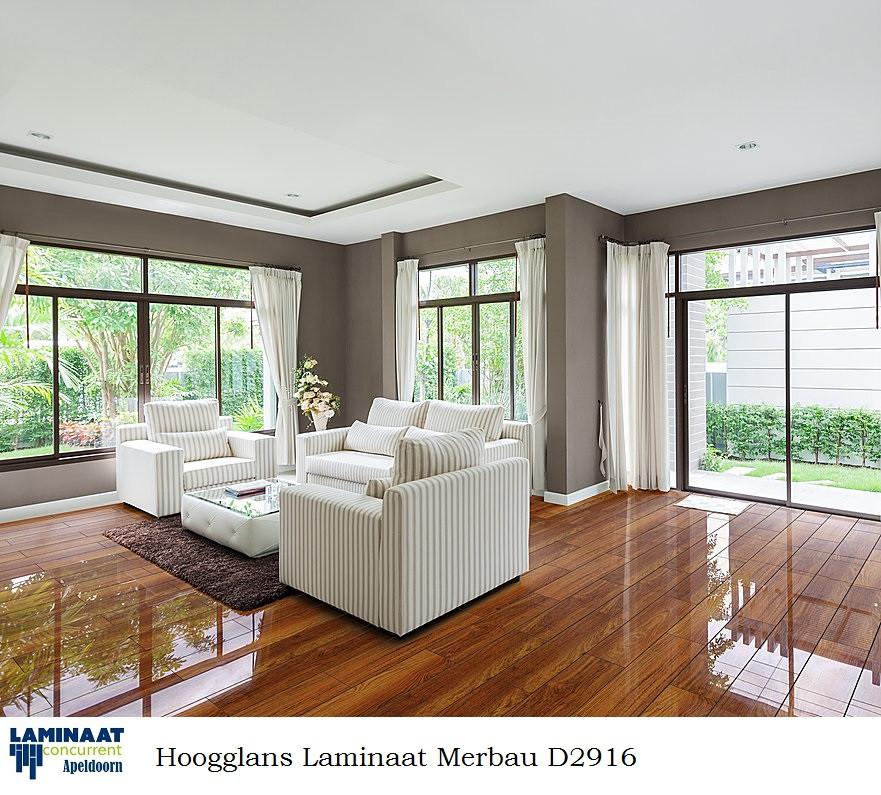 20m2 Hoogglans Laminaat Plateau Merbau D2916 HG = €200,-, Ophalen, Nieuw, Hoogglans laminaat merbau 8mm dik, Rood