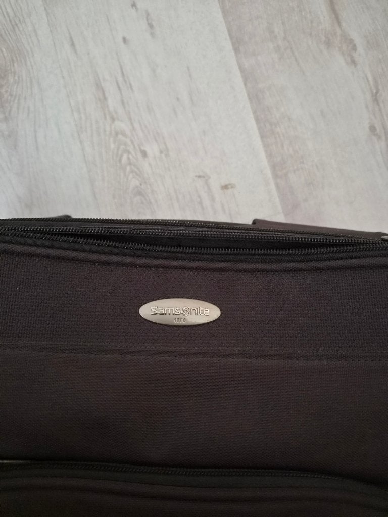Samsonite reiskoffer, Ophalen, Gebruikt, Zacht kunststof, Uitschuifbare handgreep