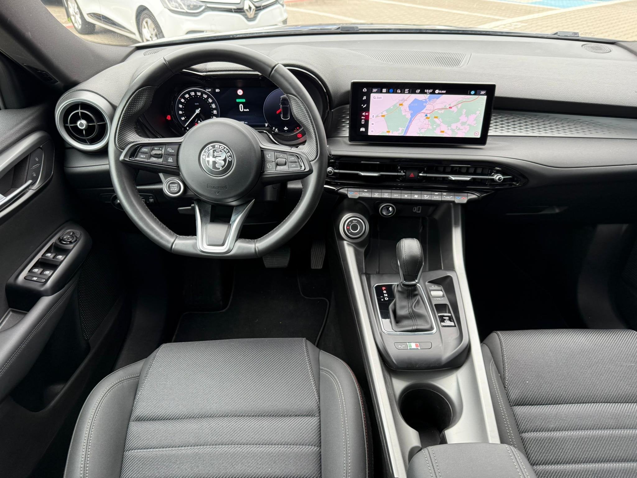 Alfa Romeo Tonale 1.5T Hybrid Sprint *ACC & Navigatie*, Auto's, 12 maanden, Stof, Gebruikt, Euro 6