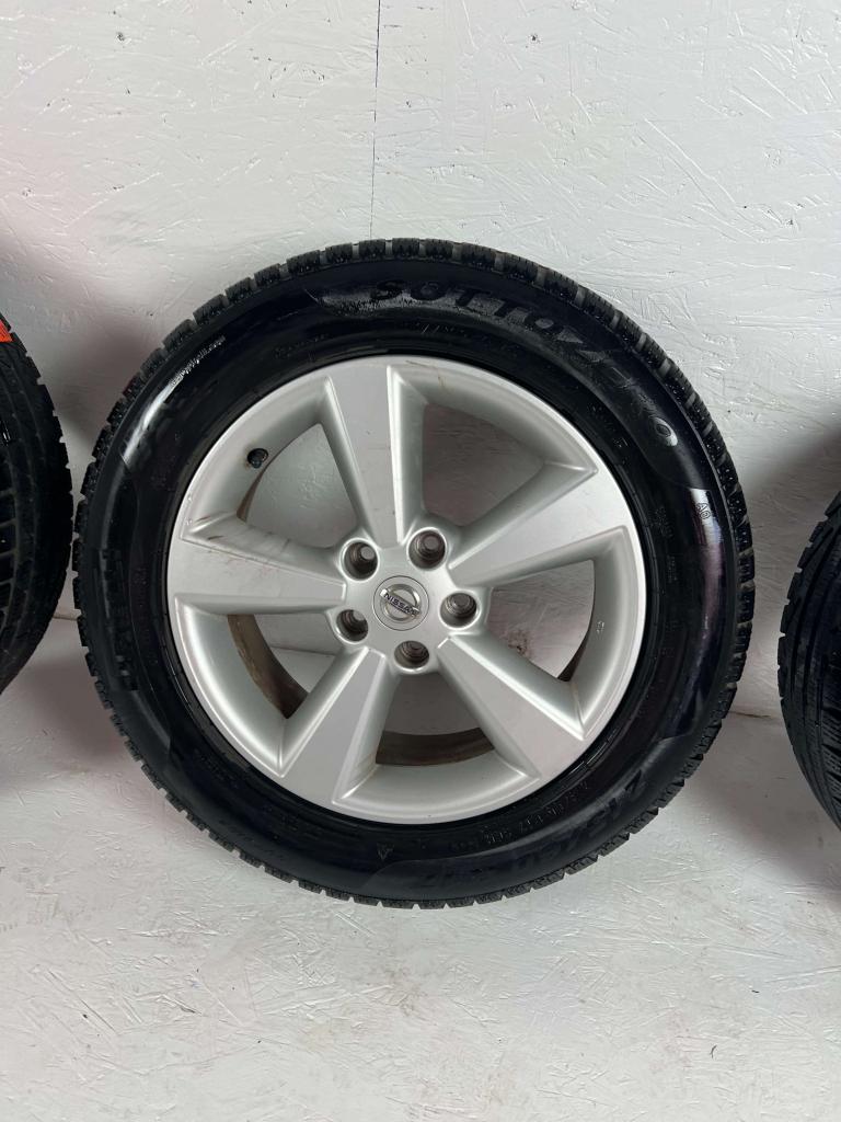 Originele Nissan Qashqai X-Trail Juke winterset 17" 5x114.3, Niet ingevuld, Banden en Velgen, Niet ingevuld, 17 inch