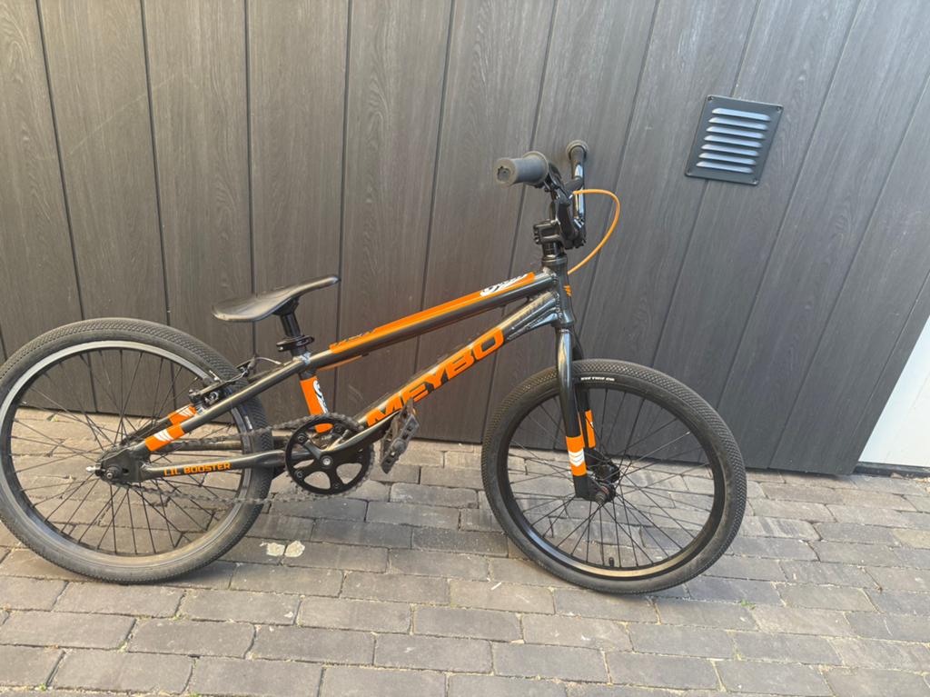 Mooie bmx, Ophalen of Verzenden, Zo goed als nieuw, Staal