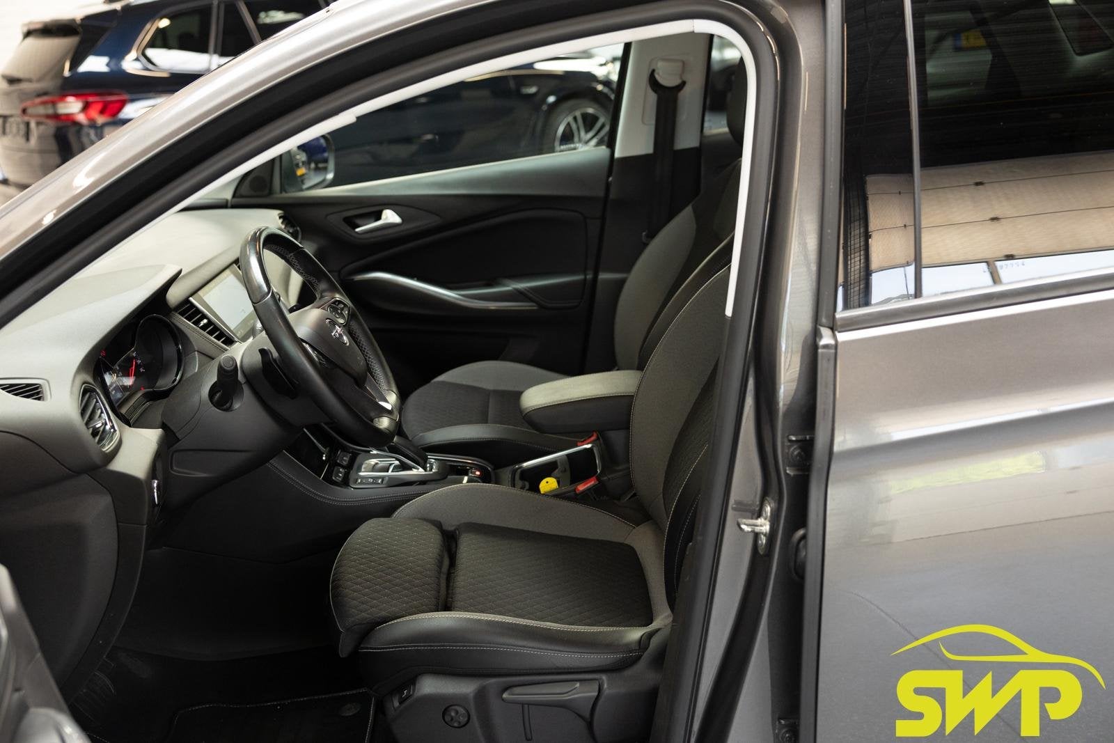 Opel Grandland X 1.6 Turbo Hybrid Innovation | SoH 99.75% |, Auto's, Opel, 228 pk, Stof, Gebruikt, Euro 6