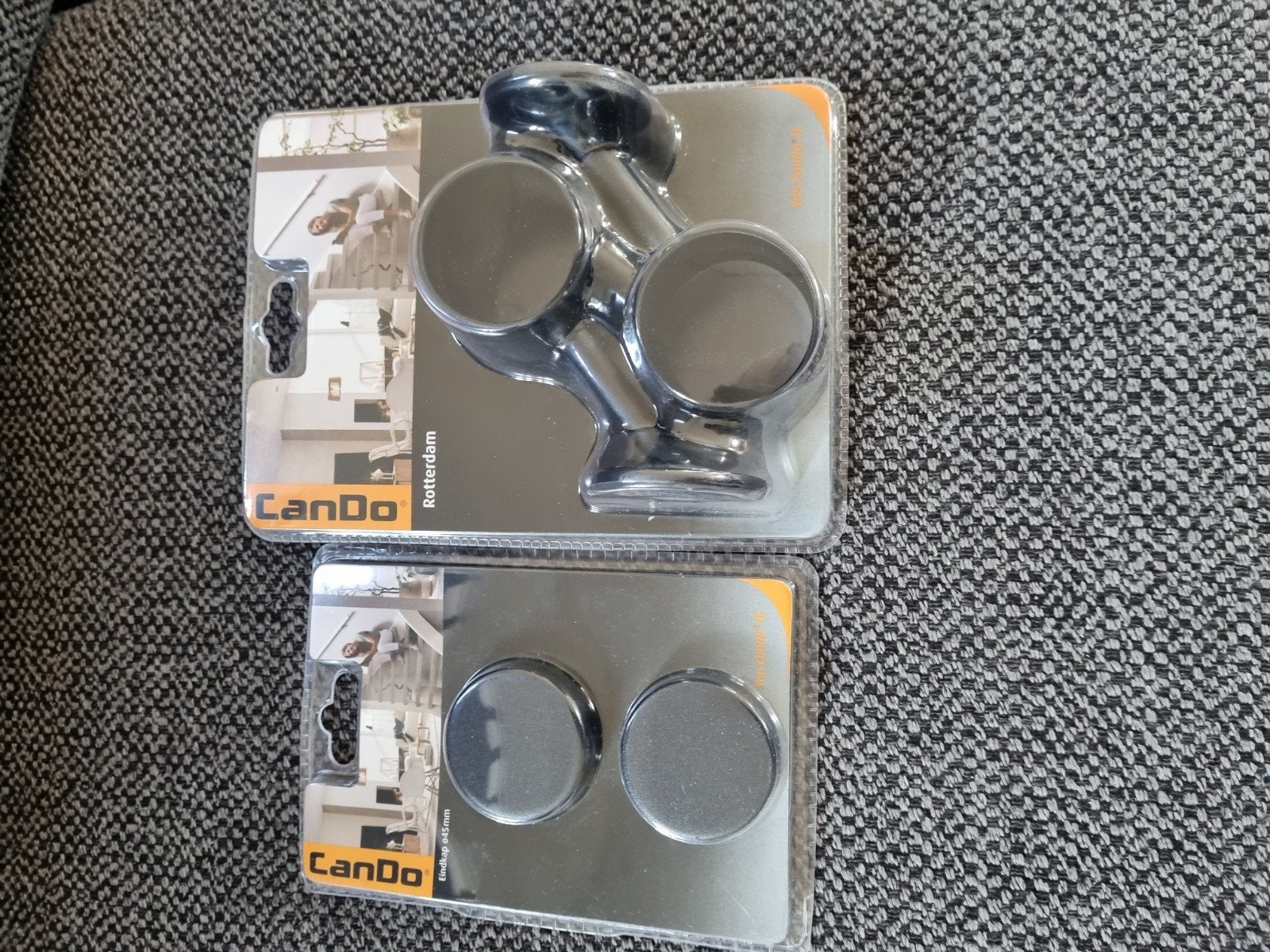 Bevestiging voor ronde trappleuning. 2 stuks zwart, Ophalen