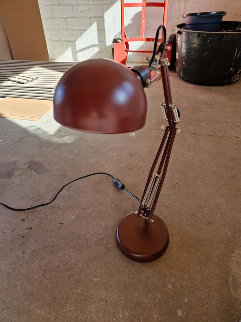 Ikea bureaulamp bordeau rood, Ophalen, Minder dan 50 cm