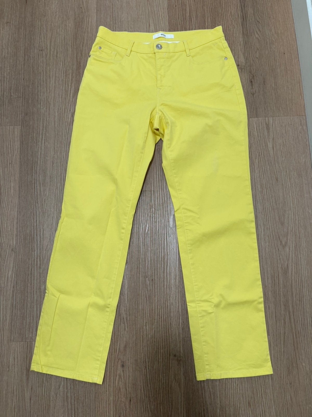 Brax broek Carola maat 40, Kleding | Dames, Broeken en Pantalons, Maat 38/40 (M), Verzenden, Geel, Nieuw
