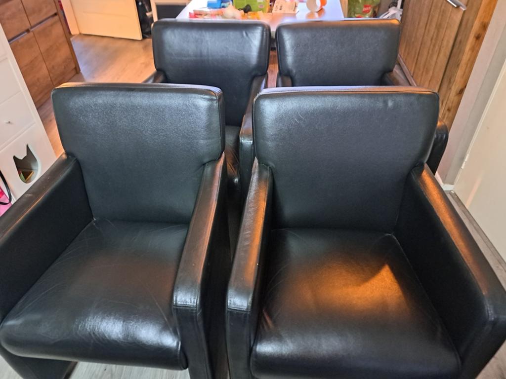 Zwarte leren eetkamerstoelen, Ophalen, Gebruikt, Zwart, Vier