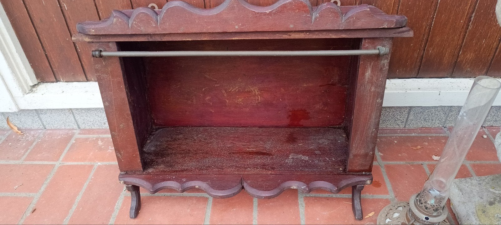 Mooi houten hangkastje met koperen roede, Ophalen of Verzenden