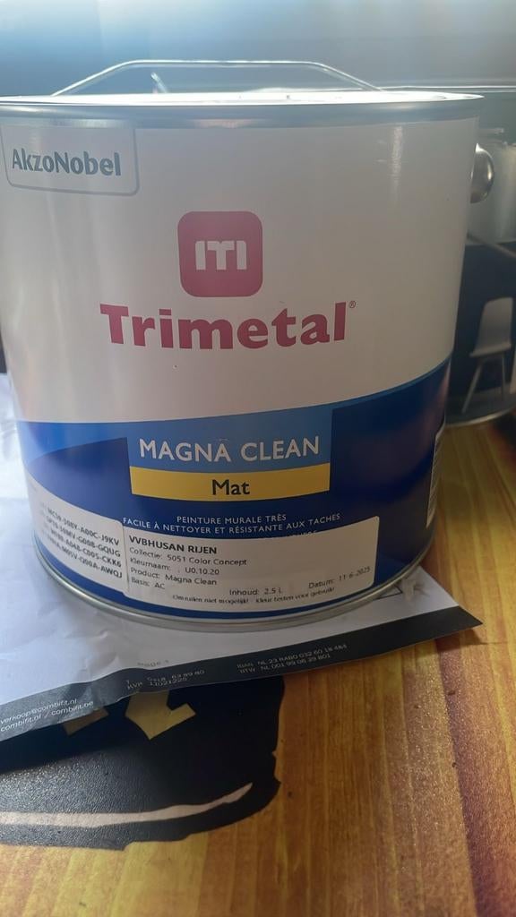 Trimetal Magna CLEAN kleurnaam uo10.20 2.5 liter   teab, Ophalen of Verzenden, Nieuw, Zwart