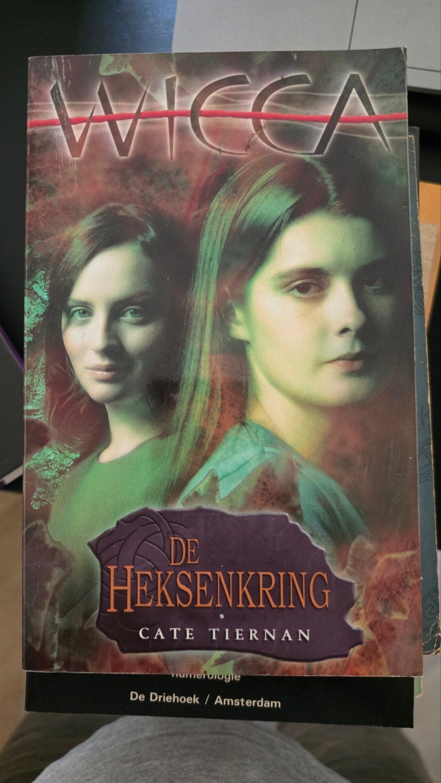 Cate Tiernan - De heksenkring, Ophalen of Verzenden, Zo goed als nieuw, Cate Tiernan
