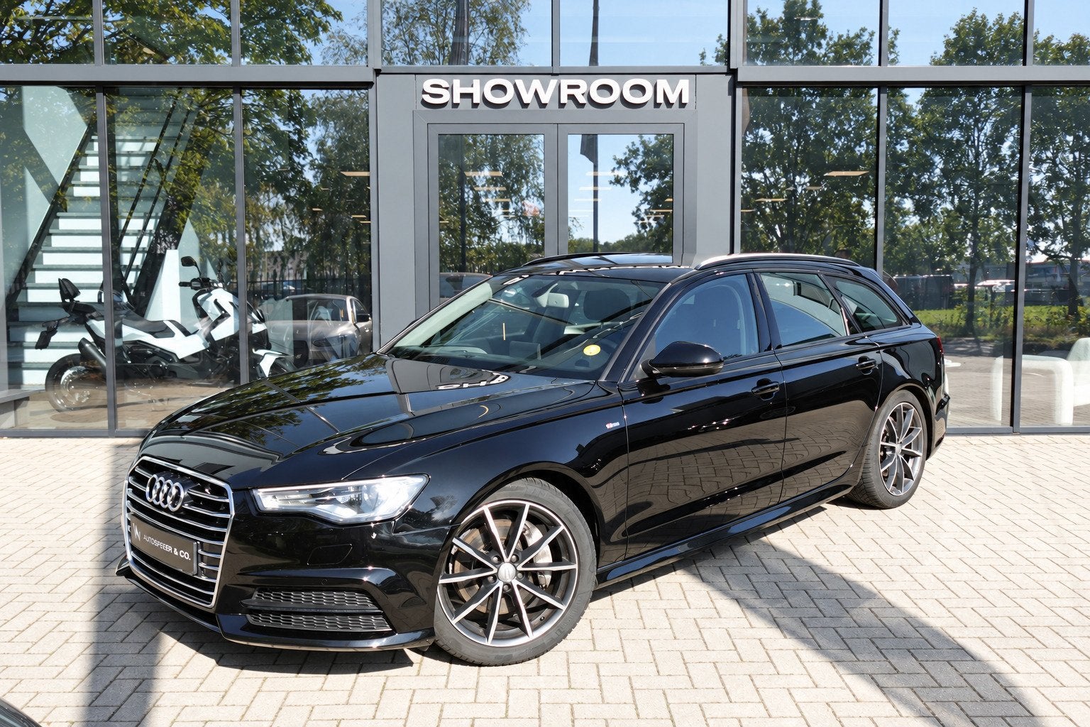 Audi A6 Avant 3.0 TDI LEDER NAVI STOELVERW. VOL, Gebruikt, 2000 kg, Bluetooth, Zwart