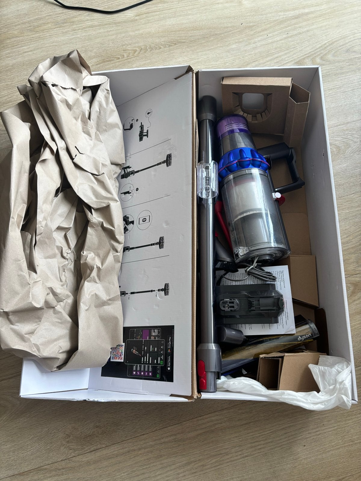 Dyson V11 Fluffy steelstofzuiger - Zo goed als nieuw, Ophalen, Draadloos, Zo goed als nieuw, Dyson