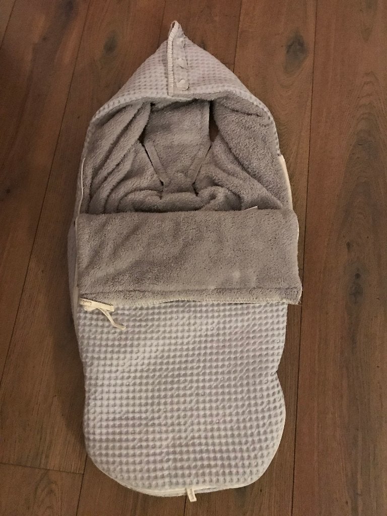 Koeka voetenzak buggy teddy, Ophalen, Zo goed als nieuw