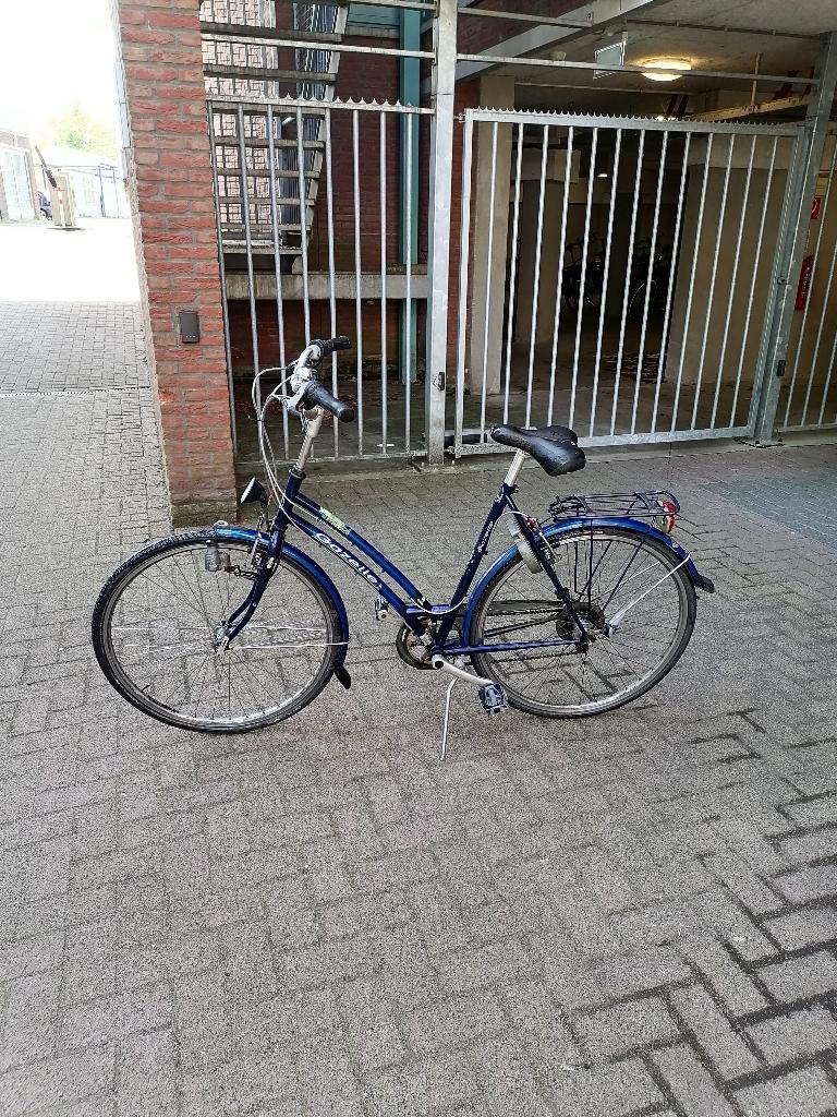 Gazelle fiets blauw, Fietsen en Brommers, Fietsen | Dames | Damesfietsen, Gebruikt, Gazelle, Schijfrem, Ophalen
