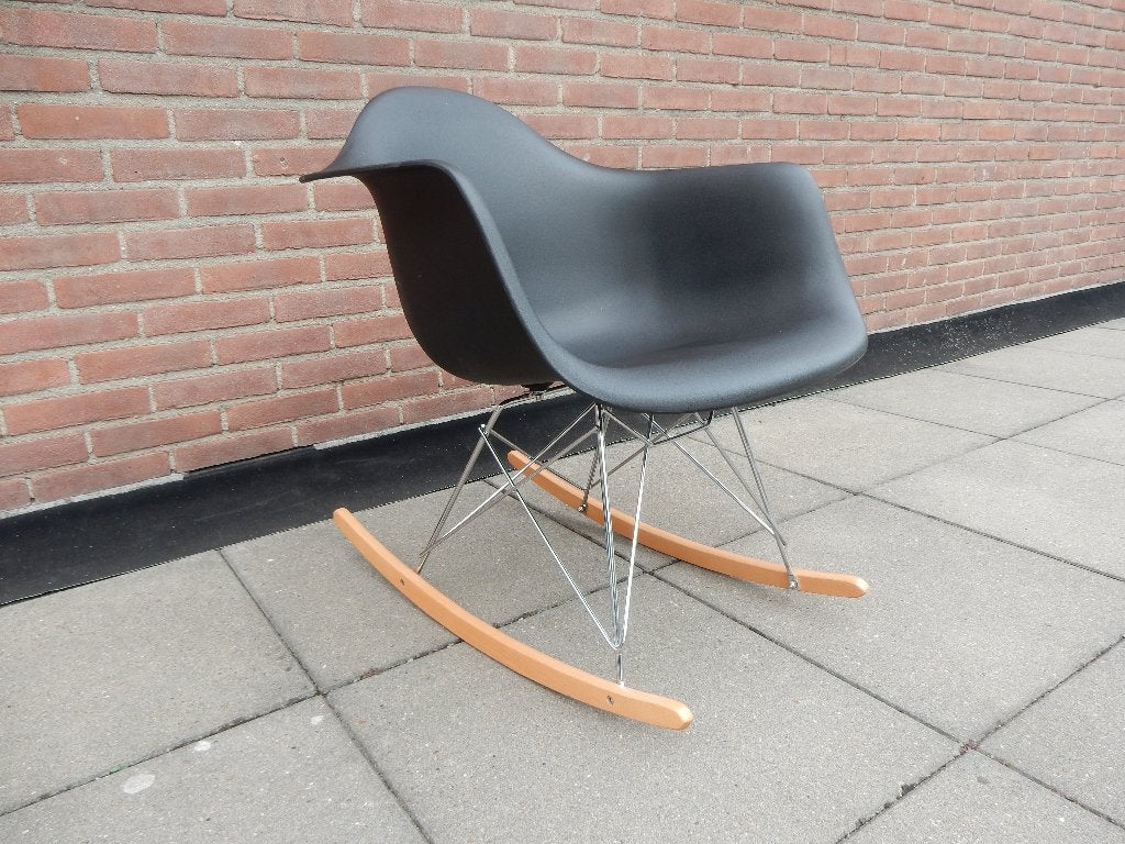 Eames Plastic Armchair  RAR Charles & Ray Eames, Modern Design, Zwart, Hout, Ophalen of Verzenden