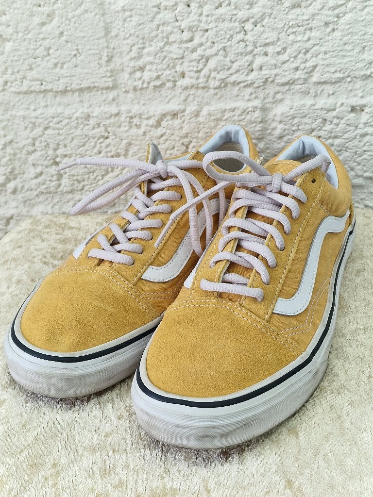 Vans Old Skool maat 40 – geel suède sneakers, Kleding | Dames, Ophalen of Verzenden, Zo goed als nieuw, Geel, Sneakers of Gympen