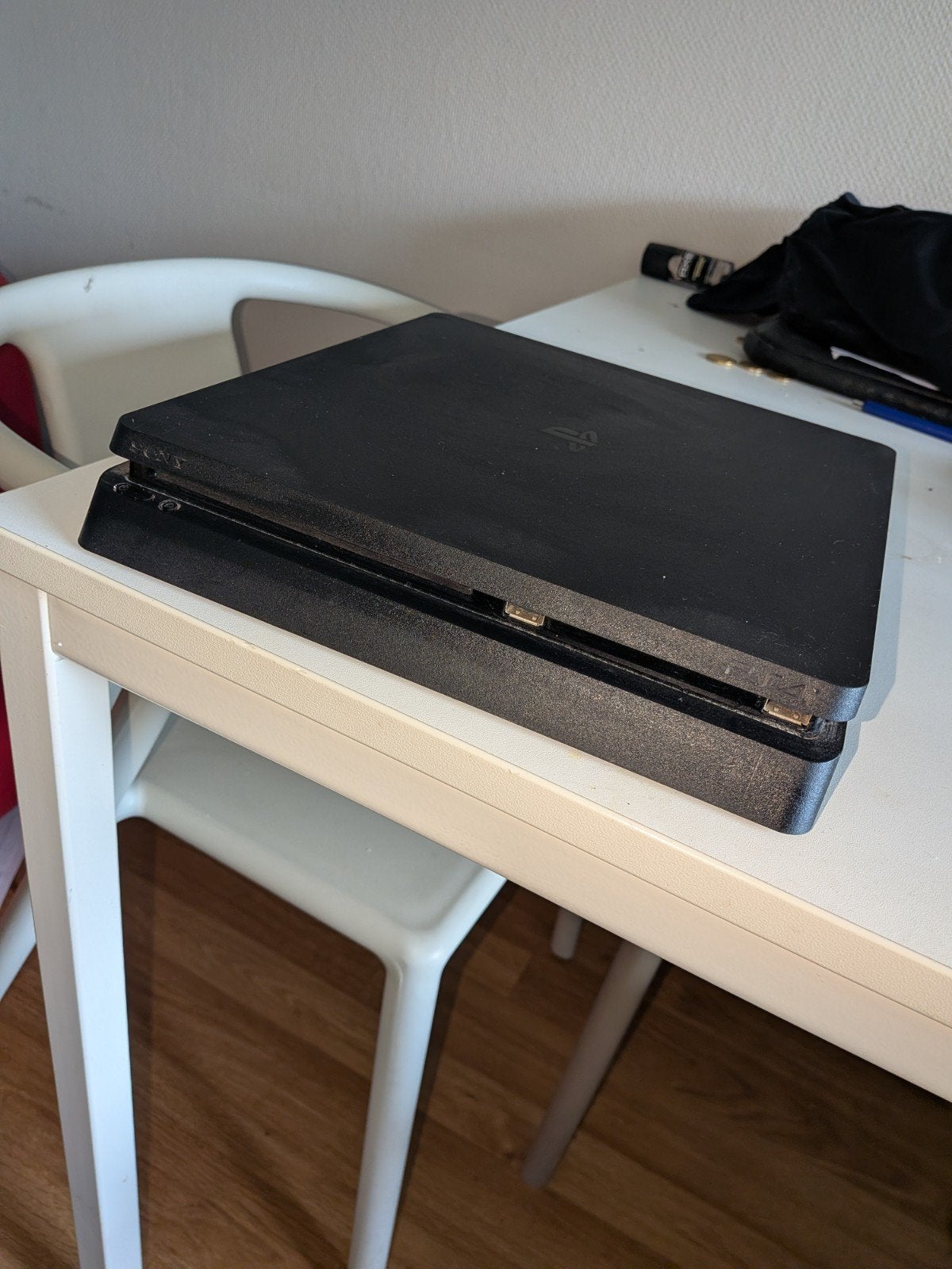 PlayStation 4 Slim met games en controller, Spelcomputers en Games, Games | Sony PlayStation 4, 1 speler, Ophalen, Gebruikt, Vanaf 3 jaar