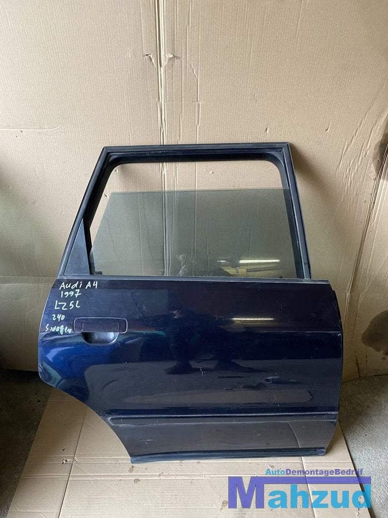 AUDI A4 B5 AVANT BLAUW LZ5L Rechts Achter deur portier 94-02, Auto-onderdelen, Carrosserie en Plaatwerk, Gebruikt, Deur, AUDI AG