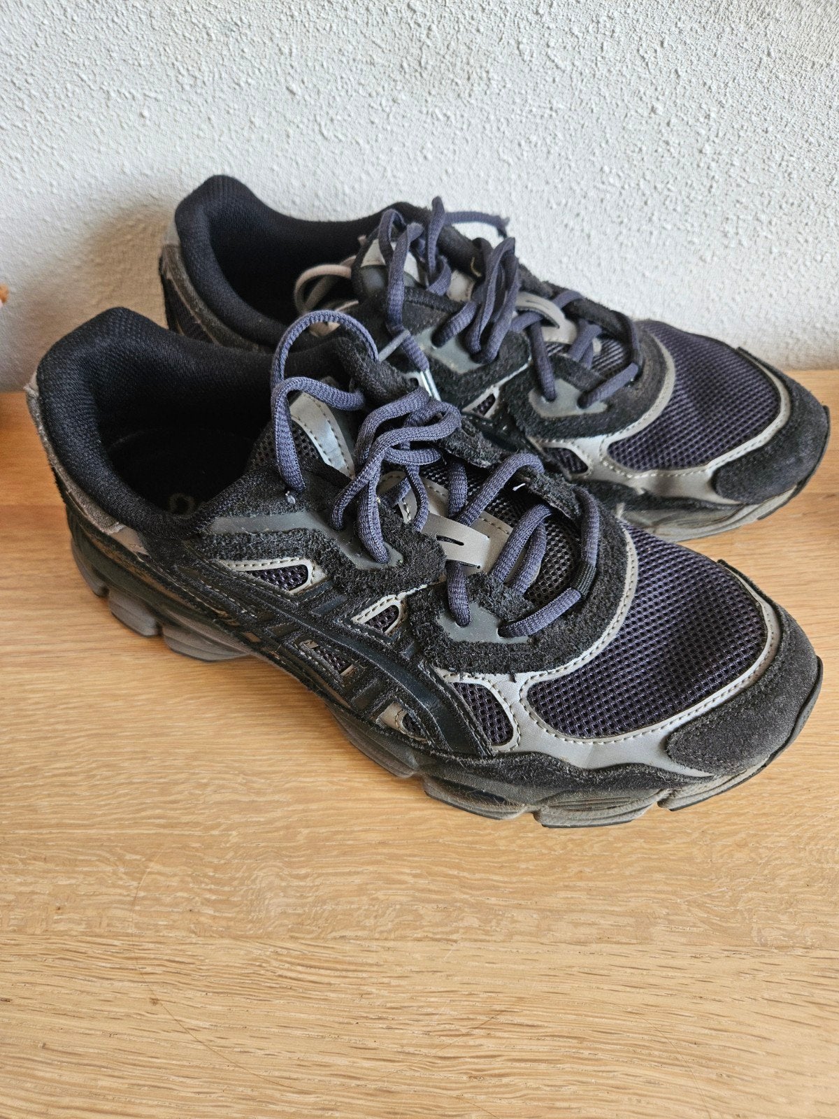 Asics Gel NYC zwart maat 43, Kleding | Heren, Schoenen, Ophalen of Verzenden