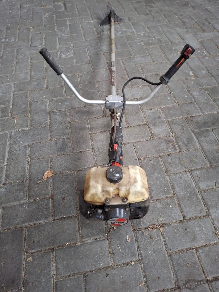 2 rugmaaiers, Tuin en Terras, Bosmaaiers, Ophalen, Gebruikt, Elektrisch