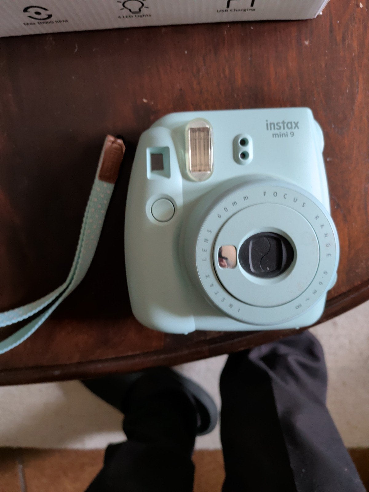Instax Mini 9 Instant Camera - Mintgroen, Ingebouwde flitser, Instant camera, Ophalen of Verzenden, Zo goed als nieuw