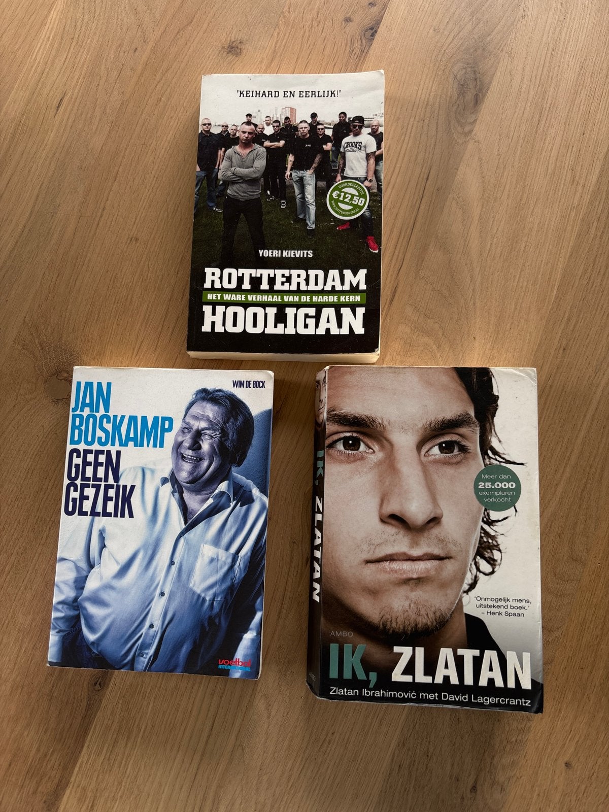 3 Voetbalboeken: Hooligan, Jan Boskamp, Ik, Zlatan, Verzenden, Gelezen, Balsport