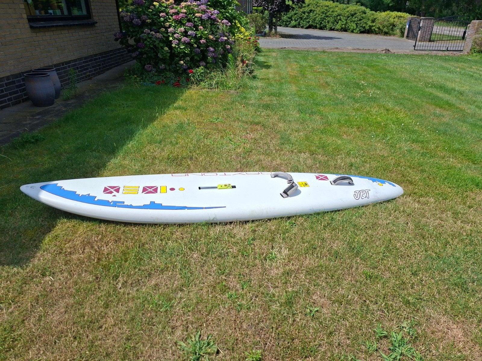 Daytona Jet windsurfplank + giek – compleet, Watersport en Boten, Suppen, Ophalen, Gebruikt, SUP-boards
