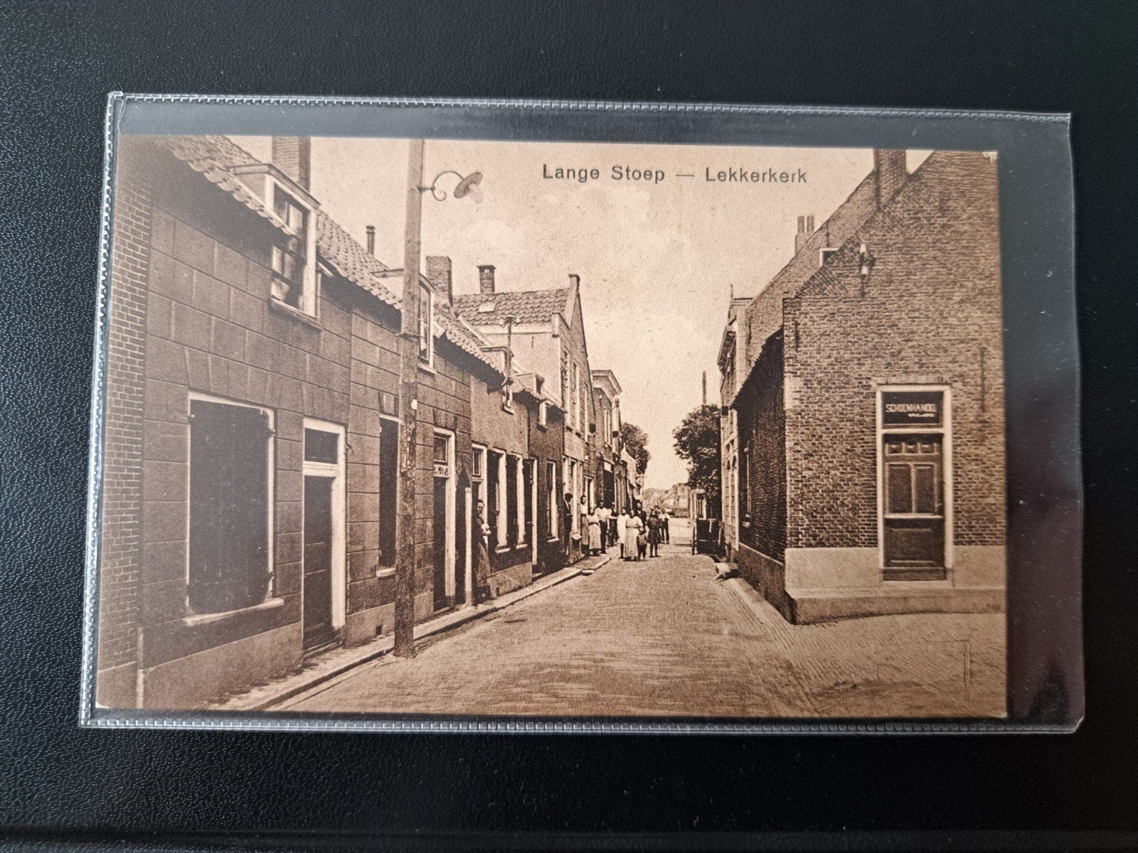 Ansichtkaart Lekkerkerk - Lange Stoep, Verzamelen, Ansichtkaarten | Nederland, Ophalen of Verzenden, 1920 tot 1940, Ongelopen