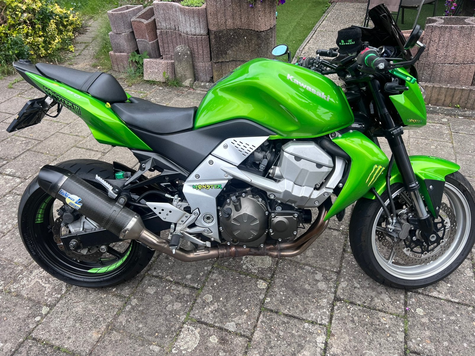 Kawasaki Z750 - Groene Naked Bike met Sportuitlaat, Sportuitlaat, 4 cilinders, Motorrijbewijs A, Gebruikt