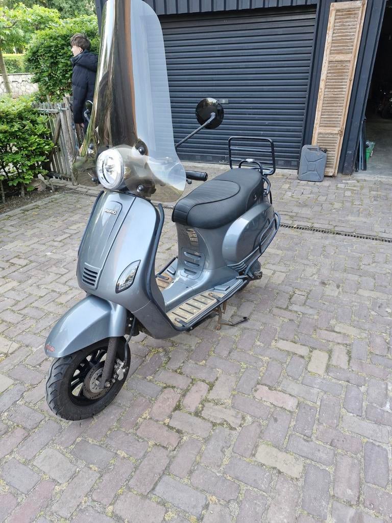 Momo morino 50, Ophalen of Verzenden, Zo goed als nieuw, Benzine, Overige merken